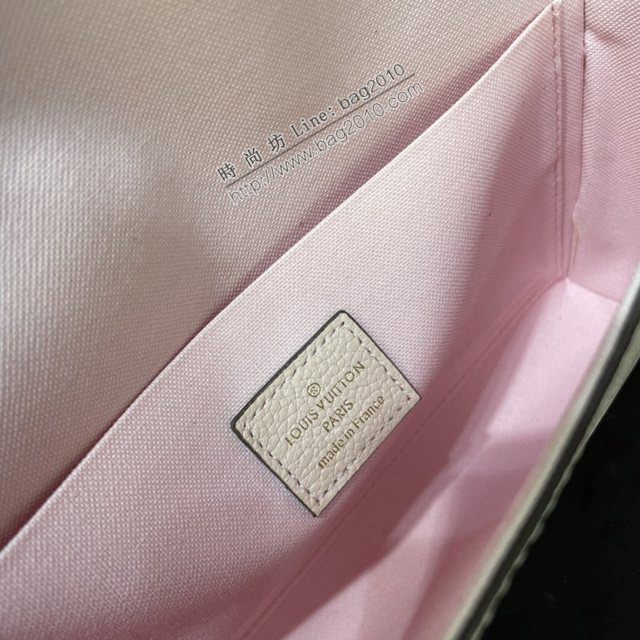LOUIS VUITTON專櫃新款包包 路易威登Pochette Félicie鏈條包 LV字母漸變翻蓋信封女包  ydh4106